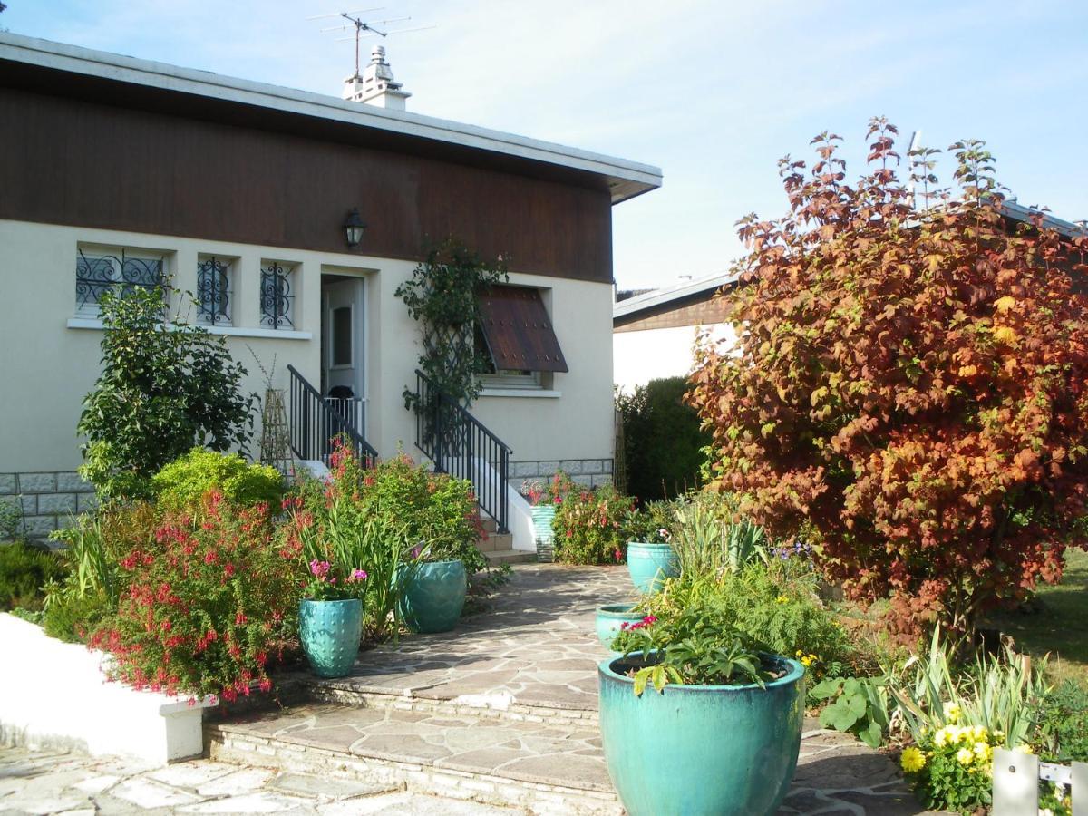 Chambre D'Hotes - Douce Nui-The Vernouillet Kültér fotó